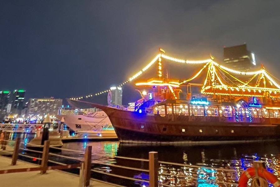 Dhow Cruise Dinner Dubai